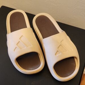 Adidas Cream Slide Sandals